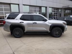 Toyota 4Runner SR5 4WD 2025 Usado en Buen Estado - Product Image 4