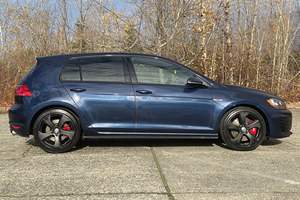 Volkswagen GTI Autobahn 2017 d'occasion, 1 propriétaire, contrôle dynamique du châssis, provenance occidentale - Product Image 2