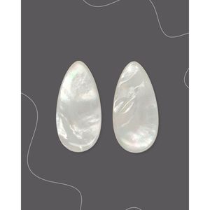 Perles en vrac blanches en forme de goutte d'eau MOP - Product Image 1