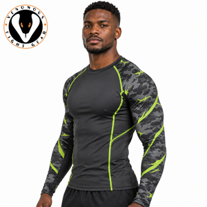 <b>Men</b> <b>Rash</b> <b>Guard</b> With Smooth Stretch Material Athletic Construction And Comfortable Movement For Workouts Training And Sportswear - Product Image 4