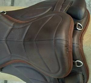 Produit d'équitation Treeless freemax selle souple en cuir pour la qualité à l'exportation disponible au prix de gros de l'Inde - Product Image 2