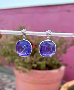 Pendiente hecho a mano de tanzanita de Plata de Ley 925 Hermoso pendiente de mujer Hermoso pendiente de piedra azul. - Product Image 1