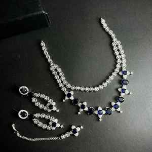 2025 venta al por mayor de moda de color circón pendiente collar conjunto de joyas para mujeres joyería de boda Artificial - Product Image 3