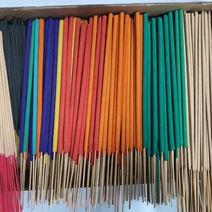 מכירה חמה! יצרן של קטורת צבע לא ריחני קטורת מקל מותאם אישית גודל וצבע מ-Vietnam