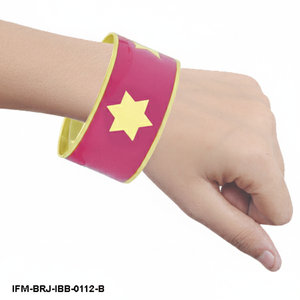 Brazalete de Latón Esmaltado Rosa Hecho a Mano con Estrella de David Dorada, Brazalete Bohemio Ancho para Mujeres y Niñas - Product Image 5