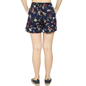 กางเกงขาสั้นผู้หญิงดีไซน์เฉพาะตัวสำหรับฤดูร้อน เอวยางยืด คุณภาพพรีเมียม ผ้าฝ้าย 100% เป็นมิตรกับสิ่งแวดล้อม แห้งเร็ว ลายดอกไม้ - Product Image 2