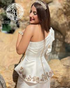 Nouvelle arrivée 2025 Caftan marocain Broderie artisanale Ornements Tissu polyester respirant Col en V Maxi Musulman Traditionnel - Product Image 1