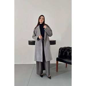 Abrigos Largos Grises Tejidos al por Mayor - Product Image 4