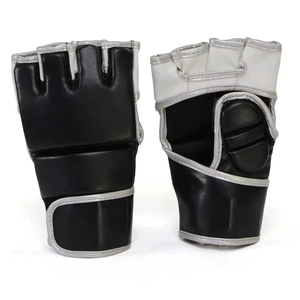 Gants de MMA en cuir unisexes de haute qualité, confortables et fabriqués au Pakistan pour les arts martiaux et la boxe - Product Image 2