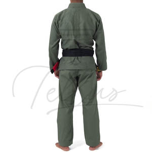 Conjunto de Karate Gi de Algodón Premium de Alta Calidad con Logotipo Frontal para Artes Marciales, Tela Transpirable de 300g, Unisex para Adultos - Product Image 5