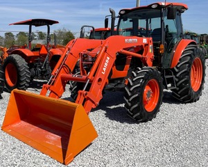 Tractor agrícola de buena calidad usado Kubota, tractor de granja agrícola con cargador a la venta - Product Image 2
