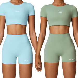 2024 ropa de Yoga para mujer personalizada transpirable de secado rápido Pilates entrenamiento Yoga Conjunto personalizado 2 piezas deportes recortada camisa Fitness conjunto - Product Image 1