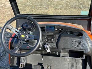 Conversion de voiturette de golf électrique ClubCar 4 places avec roues de 14 pouces pour la visite des sites touristiques et les véhicules de patrouille - Product Image 6