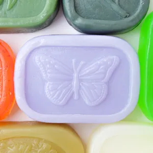 สบู่ลาเวนเดอร์บัตเตอร์ฟลาย ผสมน้ำมันลาเวนเดอร์อังกฤษและกลีเซอรีนจากพืช - Product Image 2