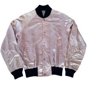 OEM Offre Spéciale personnalisé femmes Satin Bomber Letterman Baseball Varsity noir vert aigles Satin veste pour les femmes tenue décontracté - Product Image 1