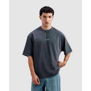 เสื้อยืดเจอร์ซีย์เอสเซนเชียล ผลิตจากผ้าฝ้าย 100% สีเทาเข้มแบบวอช - Product Image 5