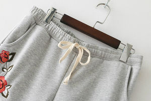 Conjunto de chándal de ropa de calle personalizada para mujer más vendida, conjunto de chándal hecho de algodón de nuevo diseño, precio al por mayor - Product Image 6