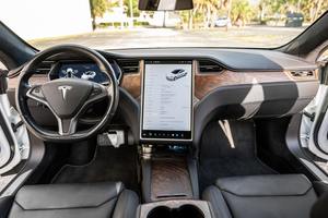 Tesla Model S 100D 2018 Usado Premium ~35,500 Millas - Product Image 4