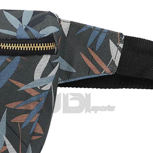 Nouveaux arrivages : sacs banane robustes de qualité, fabriqués au Pakistan, pour les activités de plein air - Product Image 5