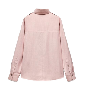 Camisa elegante con botones para mujer con diseño ajustado Camisa rosa polvo Perfecta para trajes de oficina y de noche a granel - Product Image 3