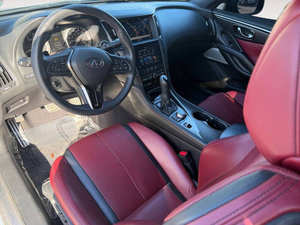 Infiniti Q60 Red Sport 400 2022 en parfait état - Product Image 4