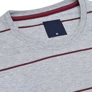 Camiseta de algodón OEM de alta calidad 100% estilo informal de algodón con diseño de patrón de letras Impresión digital personalizable - Product Image 3