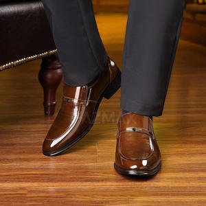 Nouvelles Chaussures Bateau et Chaussures de Ville Élégantes de Luxe pour Homme en Cuir Grande Taille pour le Travail Fabriquées au Pakistan - Product Image 5