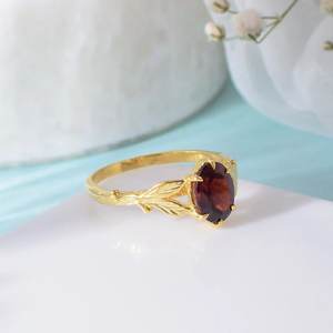 แหวนใบโกเมนสีแดงแบบโบโฮทรงรี925เงินแท้ตั้งค่าง่ามสำหรับวันครบรอบแต่งงานวันเกิดเครื่องประดับที่ดีสำหรับผู้หญิง - Product Image 3