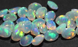 Mehrajudin Gems Opale naturelle multi-feu certifiée par un tiers, qualité AA, couleurs de feu blanc, taille ovale à facettes, pierre précieuse en vrac - Product Image 2