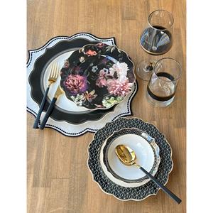 Cena Set Kappa 24 pezzi per 6 persone