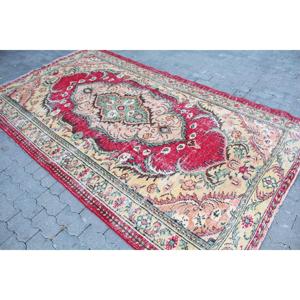 5.5x9.4 ft Rug, Turkish Vintage Large Rug, <b>Red</b> <b>Wool</b> Rug - Product Image 2