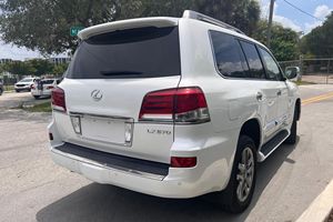 Mejores coches usados en venta en Best Brker Auctiion, 2015 LX570 5.7 Litros V.8 4WD - Product Image 4