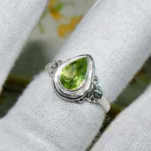 แหวนเพอริดอทหยดน้ำตาทำด้วยมือขนาด925อัญมณีสีเขียวธรรมชาติสีเขียวขนาด UK Q US 8 EU 57 - Product Image 2