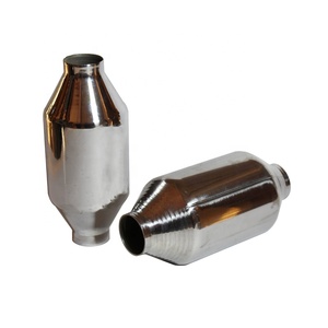 Produksi pabrik <span class=keywords><strong>2</strong></span>/<span class=keywords><strong>2</strong></span>, 5-Inch Inlet/Outlet Universal Catalytic Converter dengan pelindung panas - Product Image 4