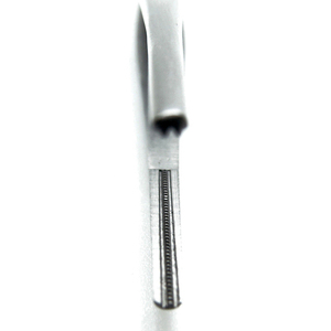 Pince à dents vétérinaire manuelle en acier inoxydable de haute qualité, instruments chirurgicaux certifiés CE, ergonomique, classe I Narham - Product Image 5