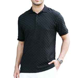 เสื้อโปโลสำหรับผู้ชาย ออกแบบด้วยผ้าคุณภาพพรีเมียม ให้ความสบายระบายอากาศได้ดี เหมาะสำหรับสวมใส่ทุกวันตลอดทั้งปี - Product Image 1
