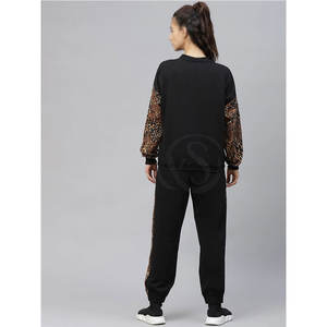 Ensemble de survêtement long en molleton pour femmes, personnalisé, hiver, uni, lavé, haut court, 2 pièces, haute qualité, vente en gros - Product Image 6