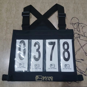 แผ่นหมายเลขสำหรับนักขี่ม้า BRAND ZONE สำหรับการแข่งขันอีเวนติ้ง ครอสคันทรี พร้อมที่ใส่หมายเลข ที่ยึดแผ่นหมายเลขสำหรับแข่งขัน อุปกรณ์สำหรับม้า - Product Image 1