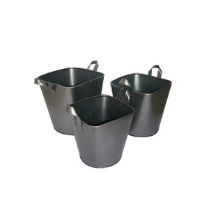 Jardinières carrées en métal avec poignées latérales, design moderne et durable, capacité de 1L, finition thermolaquée, collection Iqbal pour fleurs/plantes vertes - Product Image 1