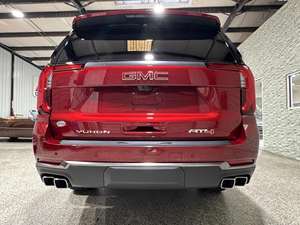 ยูคอน XL 4WD AT4 อัลติเมท ปี 2024 รุ่น Clean Look Smart Deal  ตกแต่งภายในด้วยหนัง ล้อแม็ก R18 พร้อมกล้อง สภาพดี - Product Image 3