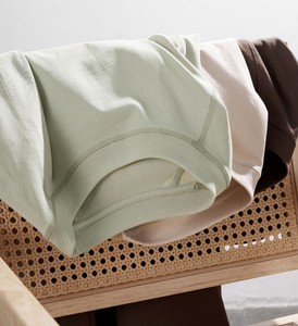 Camiseta OEM de algodón de peso pesado raglán recortada Boxy Fit para hombre logotipo personalizado de punto liso talla grande logotipo personalizado hombres en blanco - Product Image 3