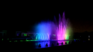 Système de fontaine musicale dansante personnalisé Spectacle aquatique avec pompes, buses et lumières LED - Product Image 6