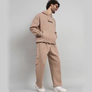 Conjunto deportivo de hombre con estampado de pantalla personalizado, chándal de 100% algodón sostenible con Sudadera con capucha y pantalones de chándal - Product Image 3