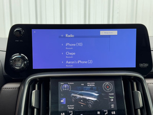 Lexus LX 600 SUV de Lujo 2024, Transmisión Automática, Tracción AWD, Cuero Claro, Turbo, R18, Aluminio, Certificado, Limpio y Poco Uso - Product Image 3