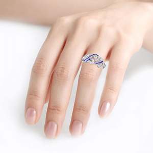 Jeulia Life Reminder แหวนเงินลายคลื่นทะเลประดับไพลิน - Product Image 4