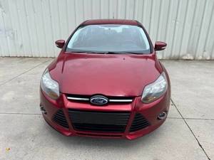 Ford Focus Titanium del 2014 usata in vendita a basso prezzo - Product Image 2