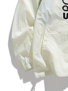 Blouson matelassé à capuche pour homme, coupe-vent sportif en toile et polyester, fermeture éclair, blocs de couleur, broderie frontale, coupe droite, automne - Product Image 2