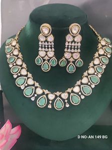 Collar Clásico de Gargantilla para Mujer, Modelo an 149 BG/D-4, Latón con Moissanita y Kundan, Diseño Floral, para Bodas y Aniversarios - Product Image 3