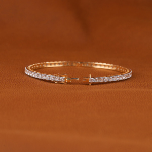 Bracelet de luxe en diamant taillé en laboratoire plaqué or 10KT pour femmes nouveau Design personnalisé Bracelet à breloques classique cadeau d'anniversaire parfait - Product Image 5