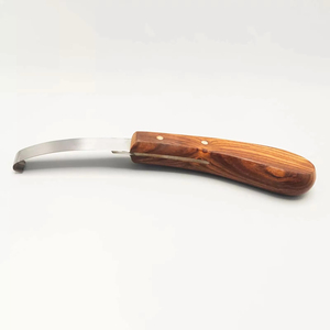 Kit d'outils de maréchal-ferrant pour chevaux, ensemble d'entretien efficace des sabots avec pince, marteau, coupe-sabot, couteau pour couper les sabots, vente en gros - Product Image 6